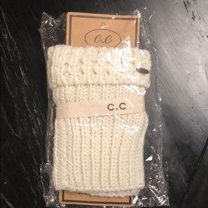 C.C beanie boot cuff
